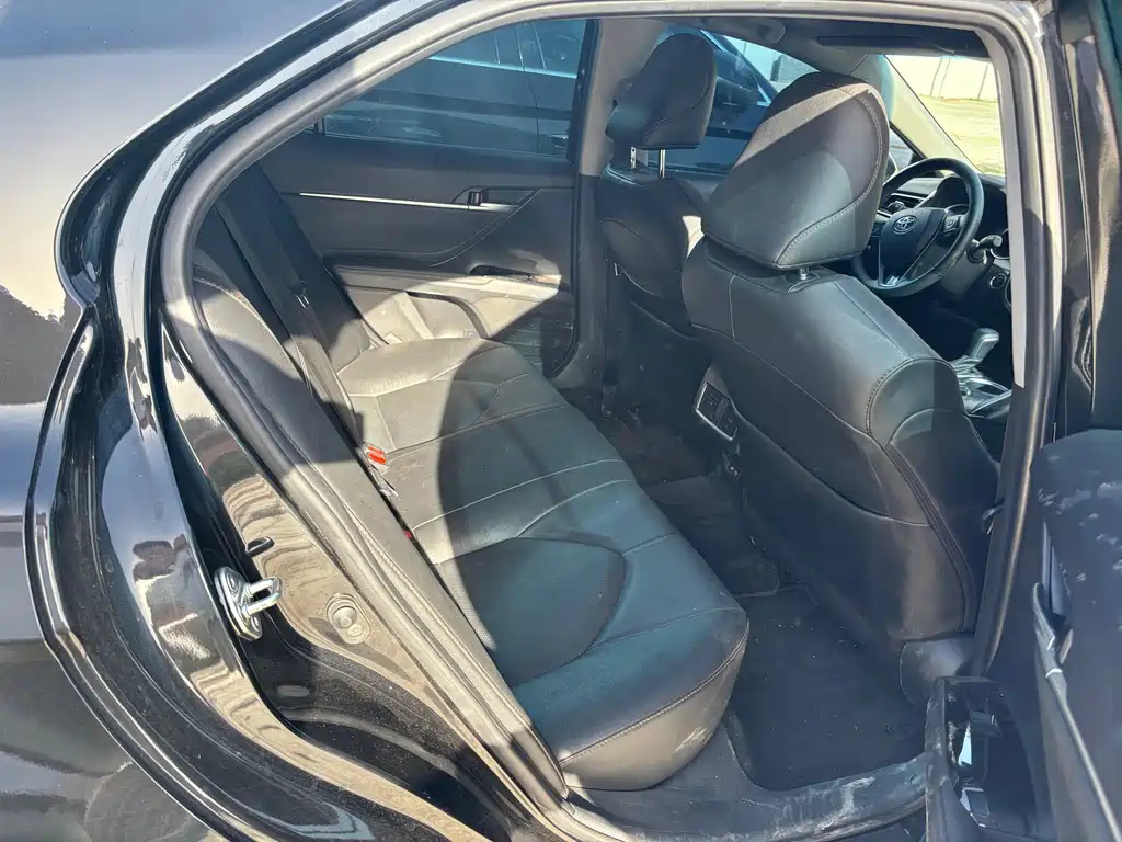 TOYOTA CAMRY 2022