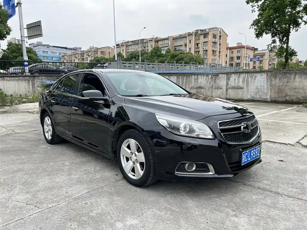 CHEVROLET MALIBU 2012