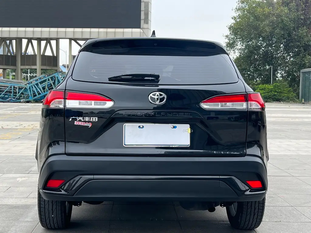 TOYOTA FRONTLANDER 2024