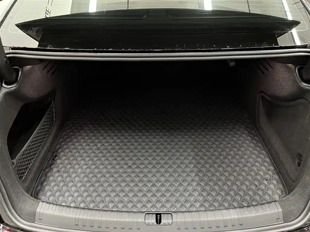 AUDI A6L 2021