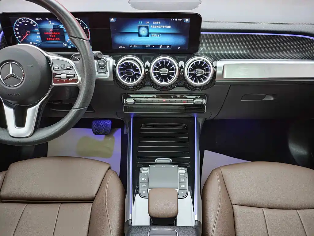 MERCEDES BENZ GLB 2022