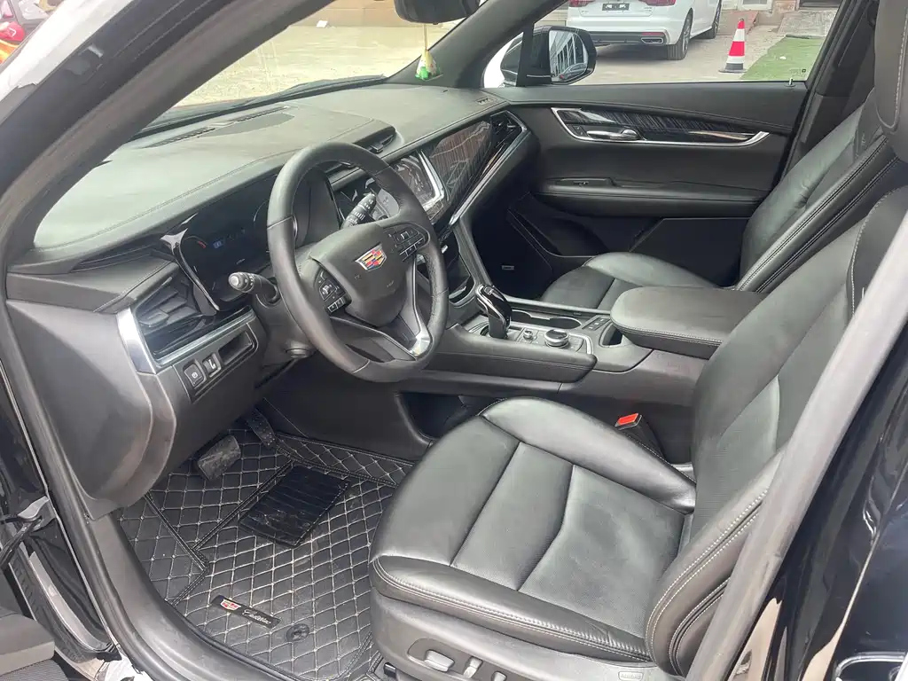 CADILLAC XT6 2020