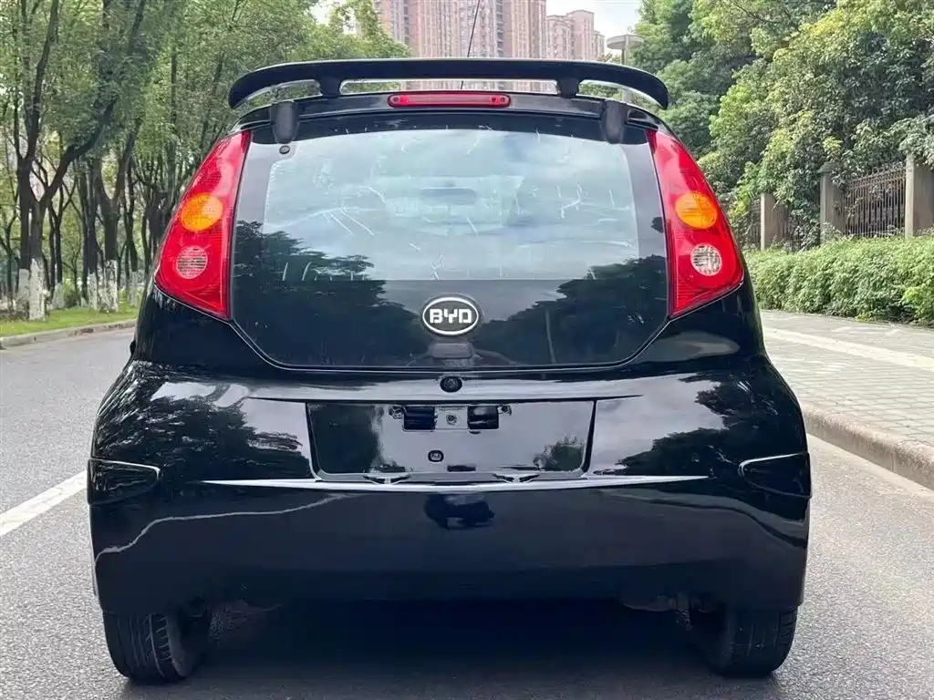 BYD F0 2013