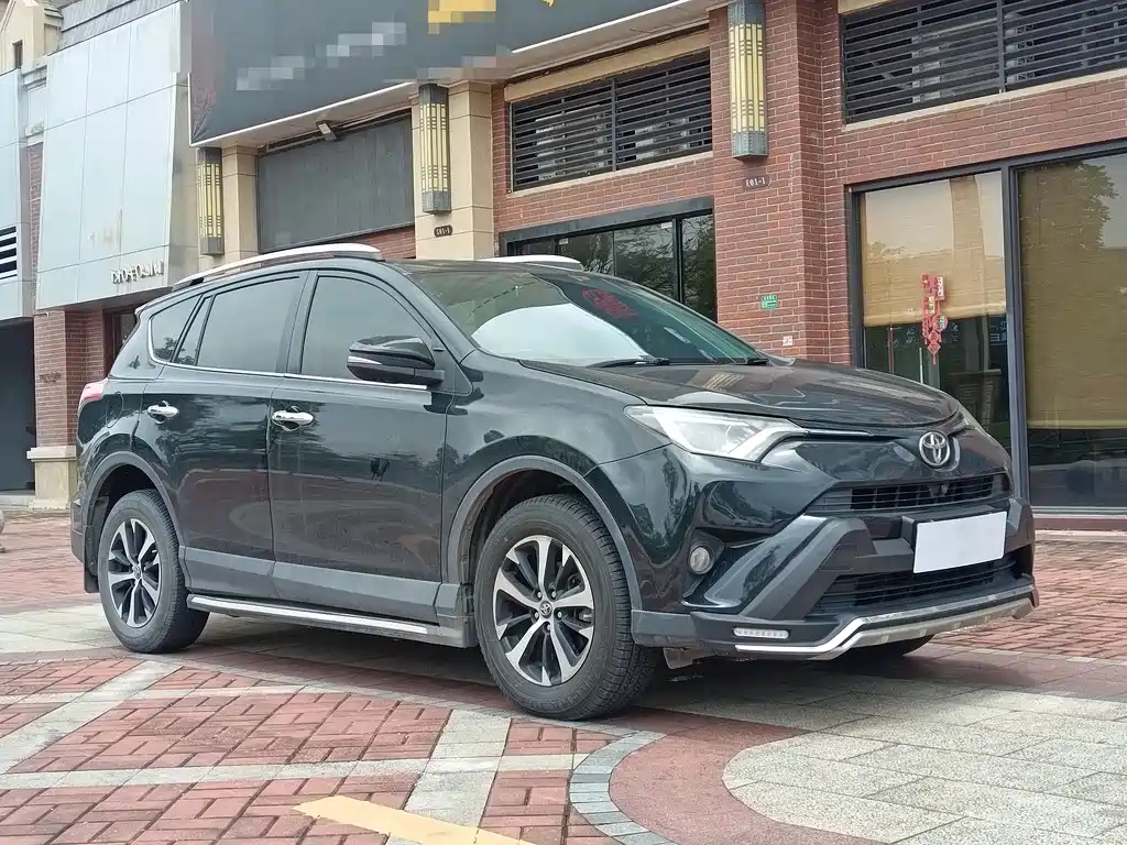 TOYOTA RAV4 RONGFANG 2017