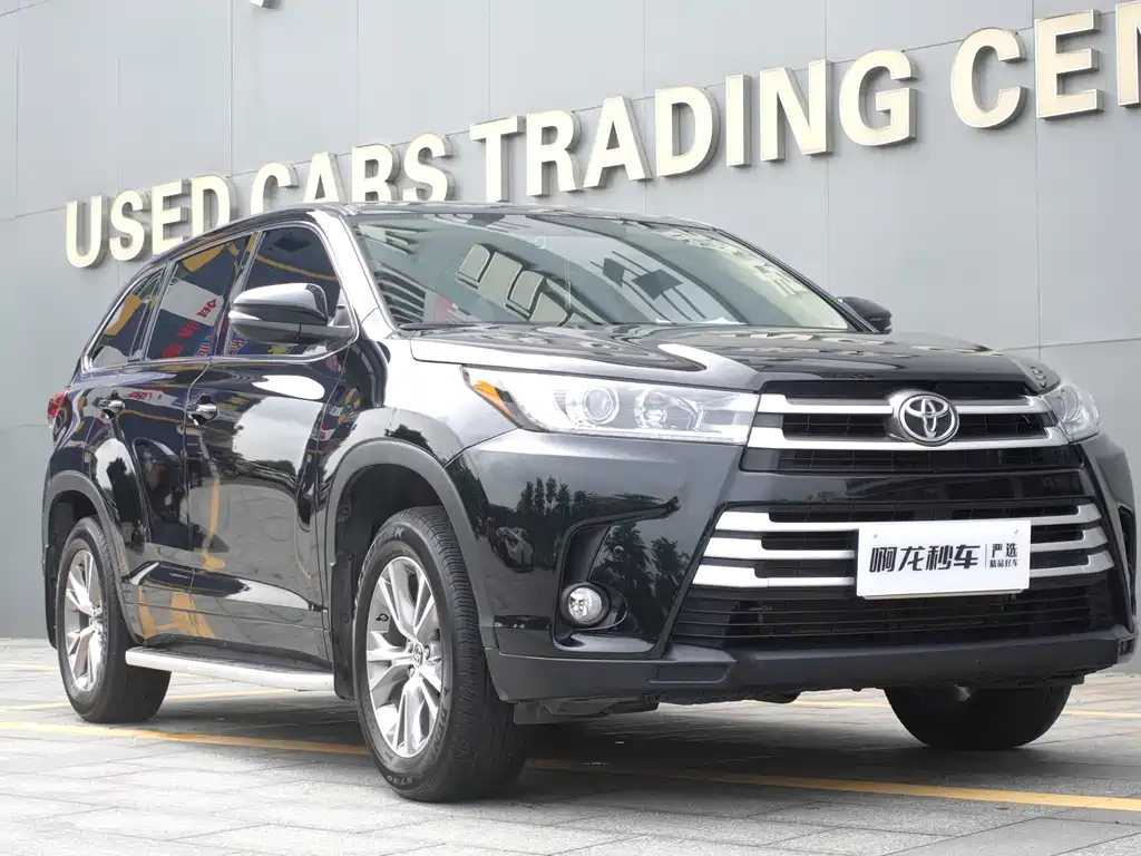 TOYOTA HIGHLANDER 2021