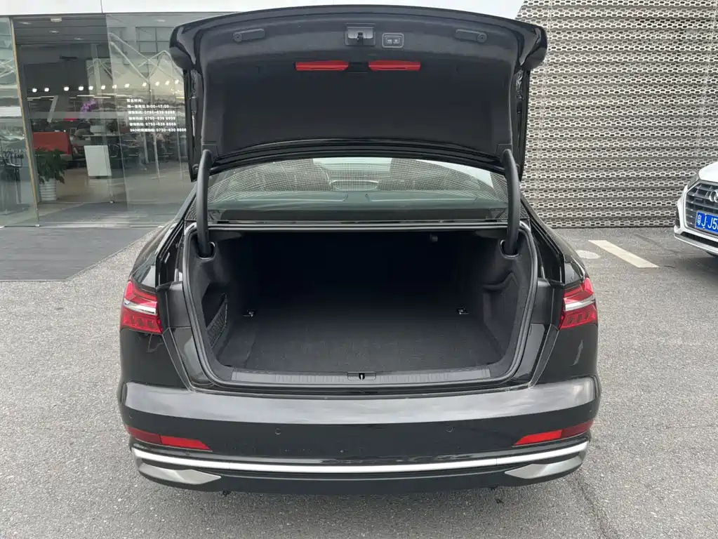 AUDI A6L 2023