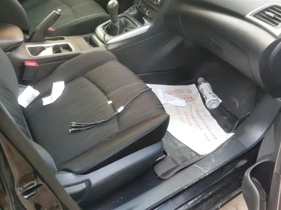 NISSAN SYLPHY 2020