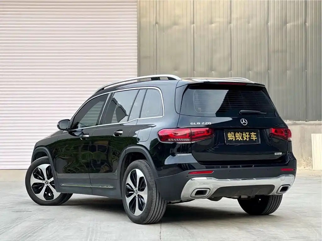 MERCEDES BENZ GLB 2022