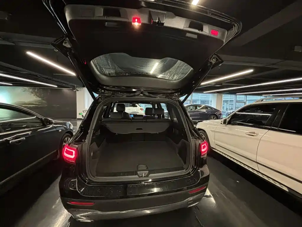 MERCEDES BENZ GLB 2022