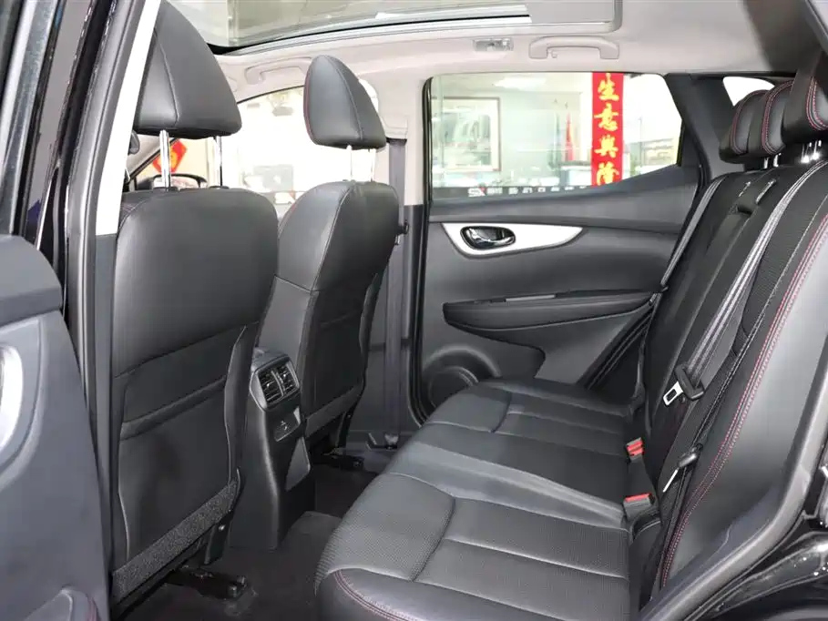 NISSAN QASHQAI 2022