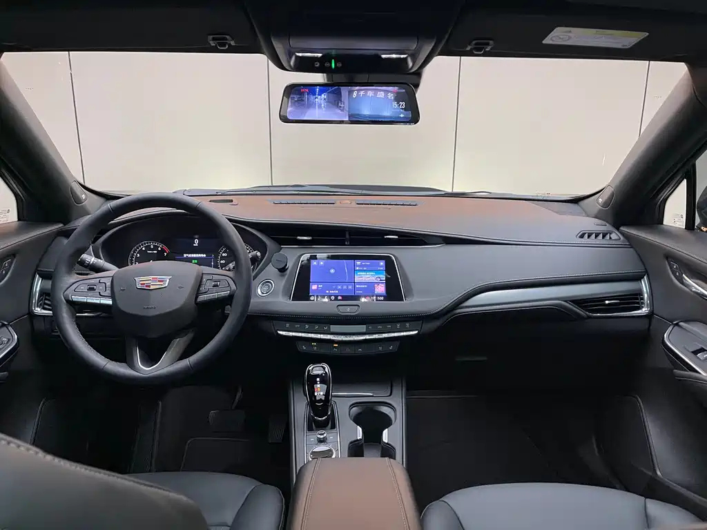CADILLAC XT4 2022