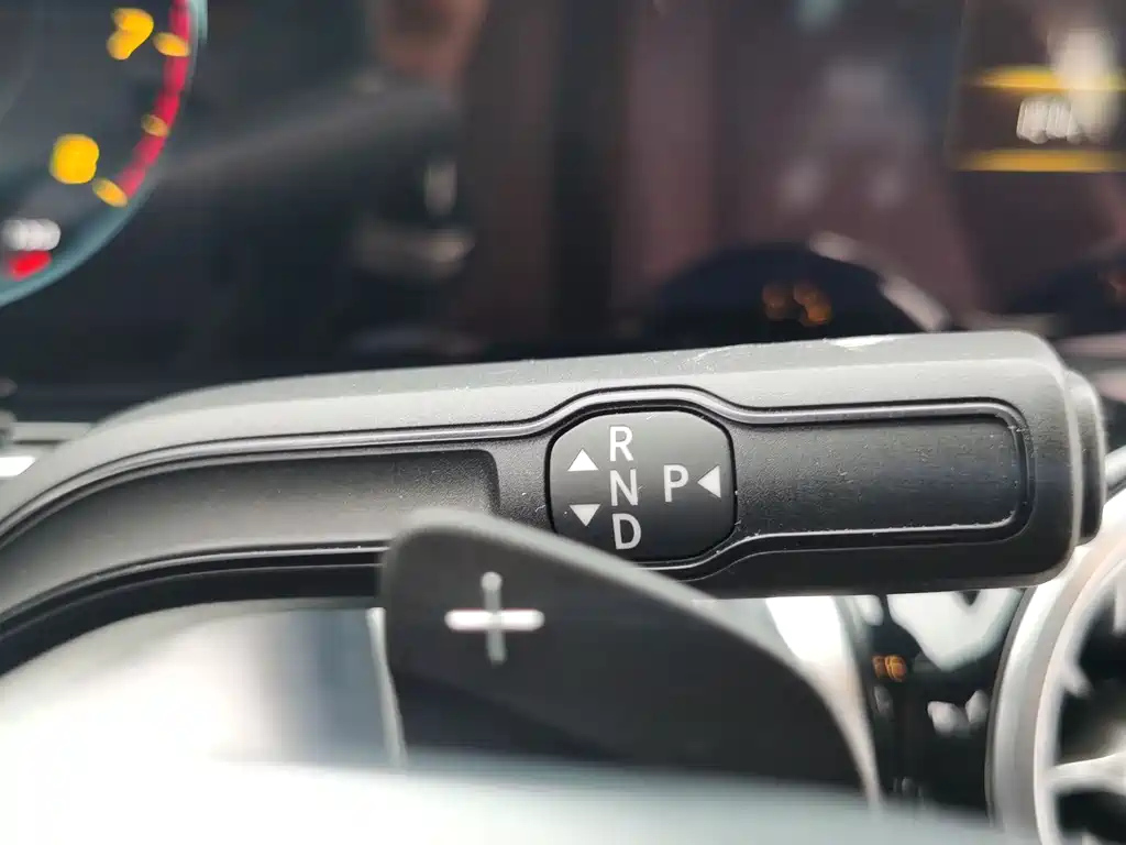 MERCEDES BENZ GLB 2022