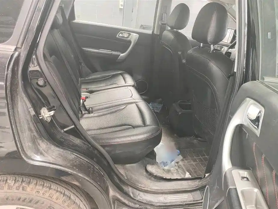 HAVAL H6 2015