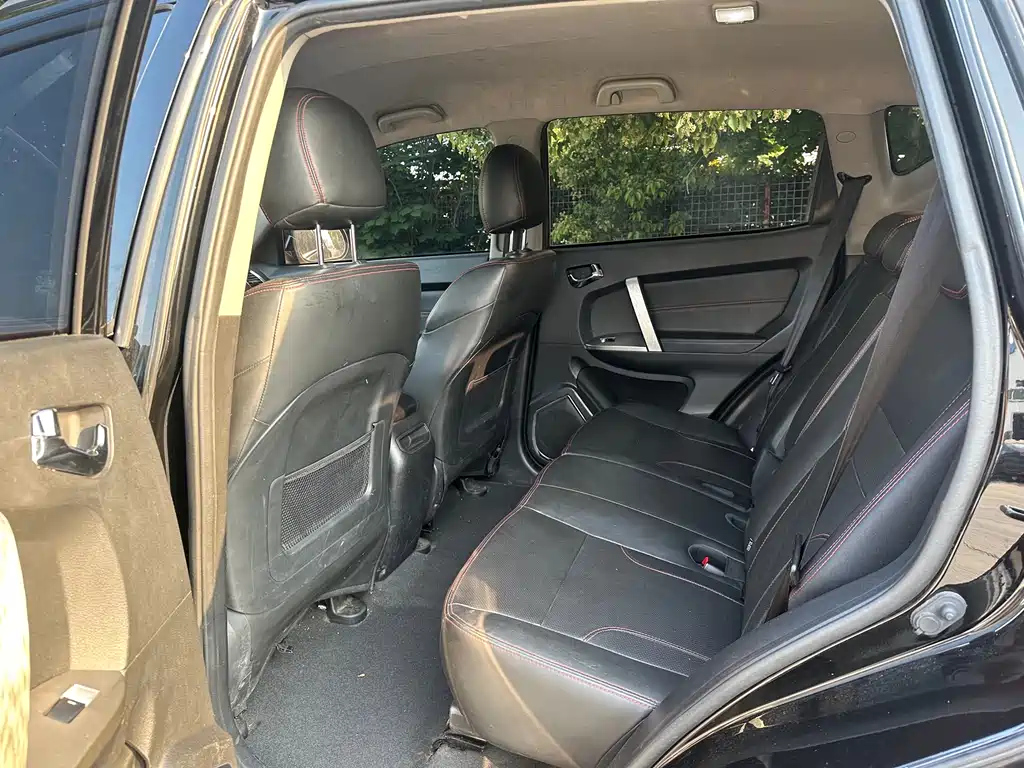 GEELY AUTO GEELY GX7 2015