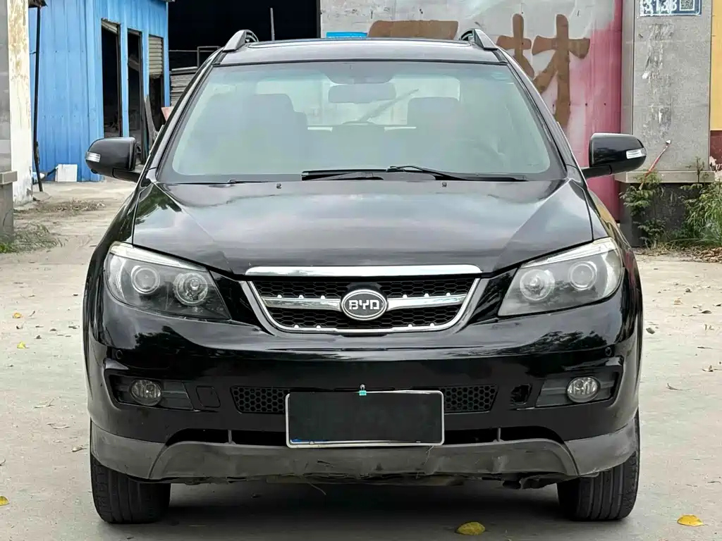 BYD S6 2012