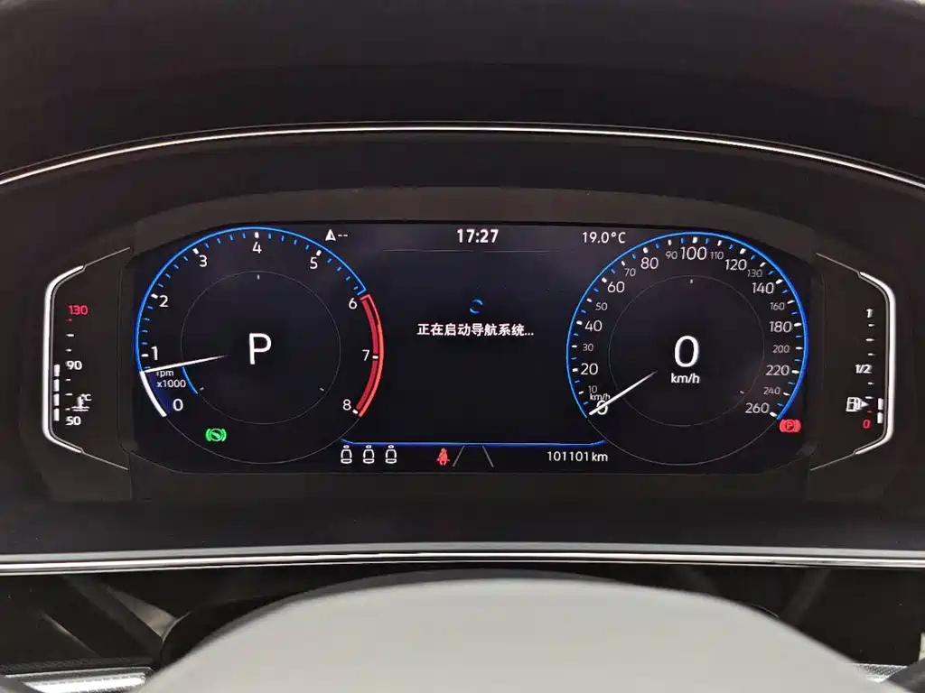 VOLKSWAGEN PASSAT 2022