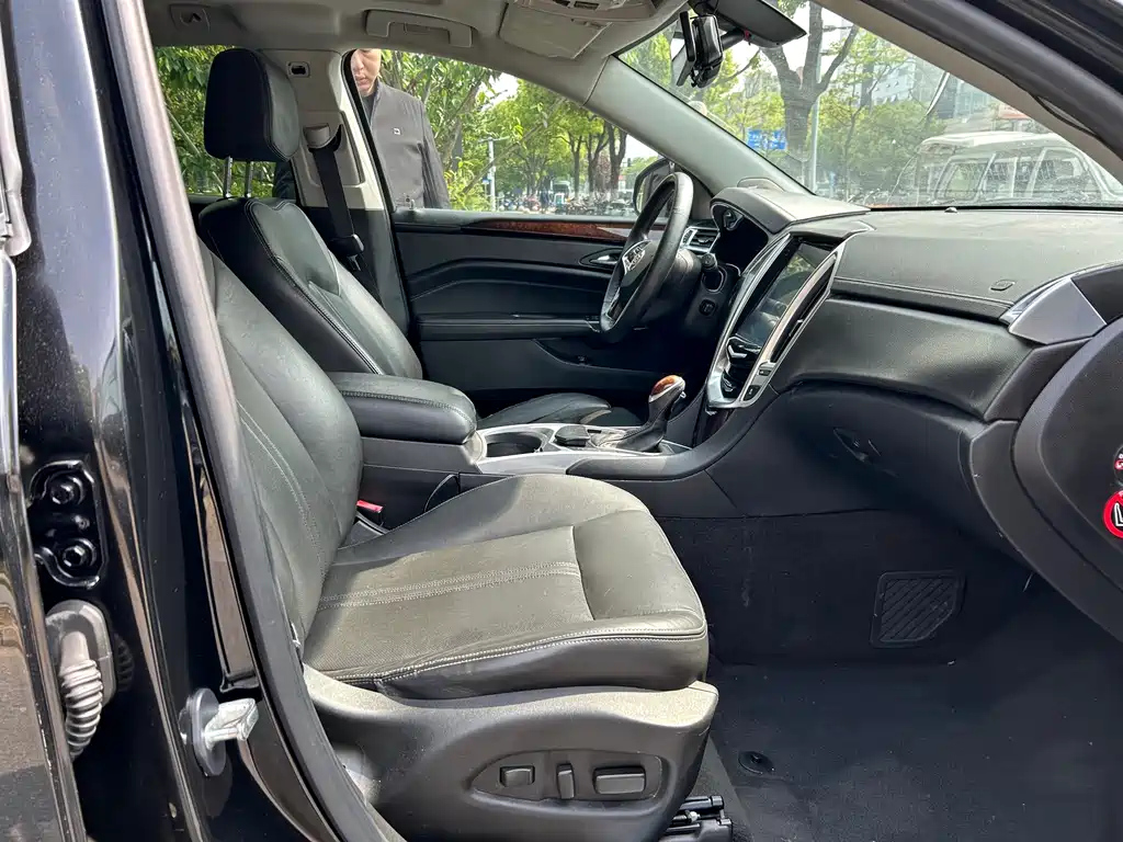 CADILLAC SRX 2013