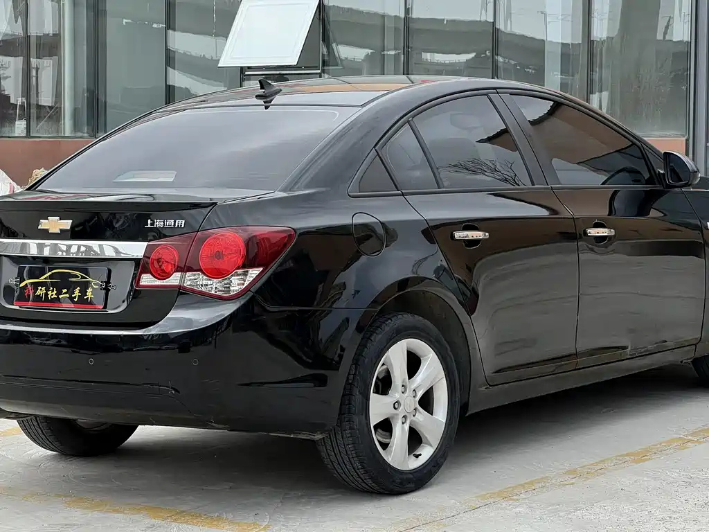 CHEVROLET CRUZE 2013