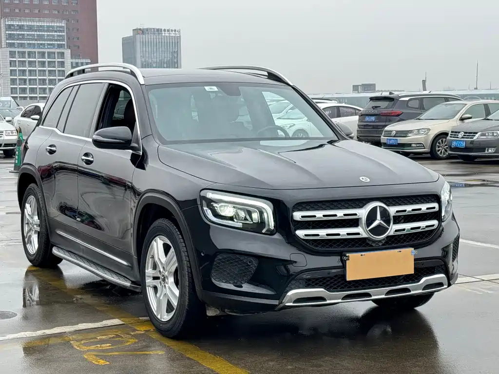 MERCEDES BENZ GLB 2022