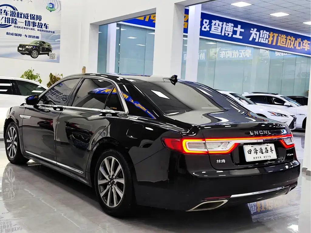 LINCOLN CONTINENTAL 2021