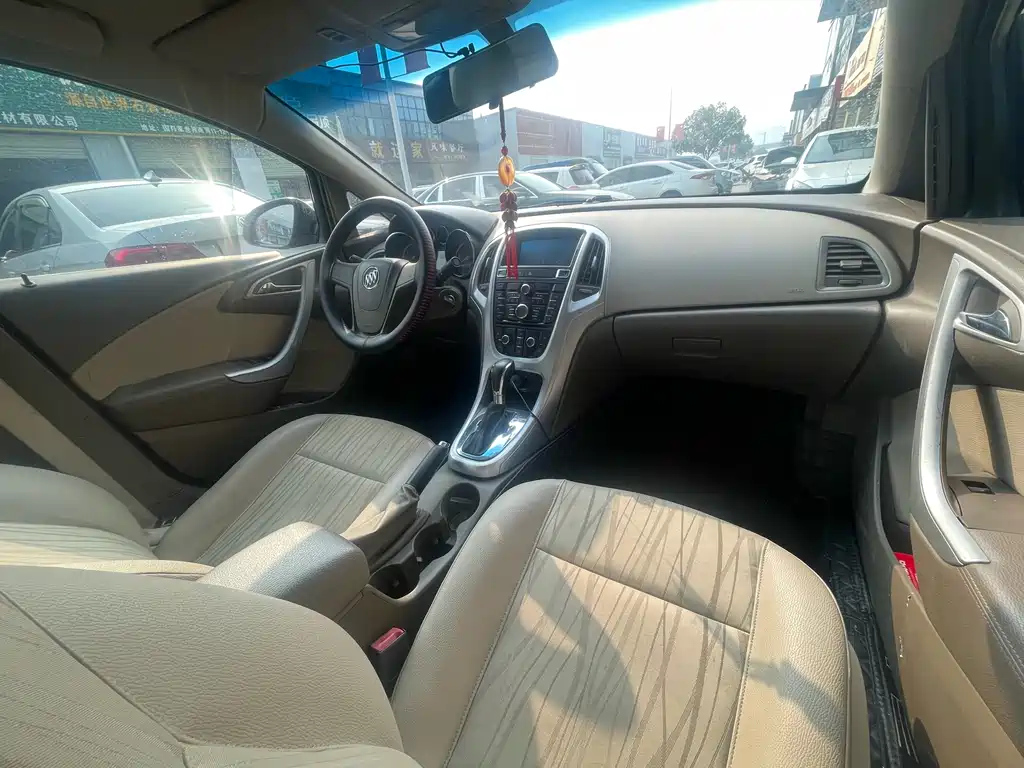 BUICK EXCELLE 2014
