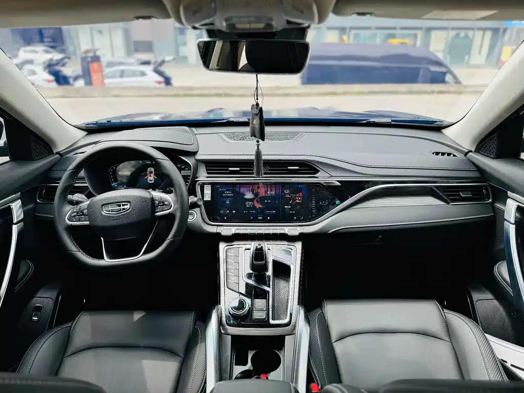 GEELY AUTO BOYUE 2021