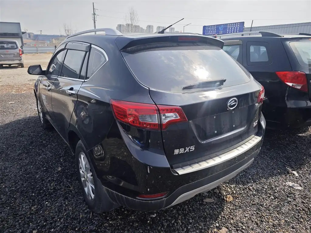 LINDWIND X5 2013