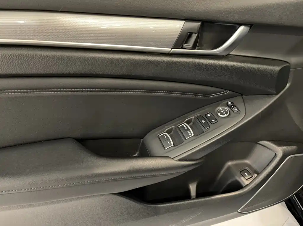 HONDA ACCORD 2021