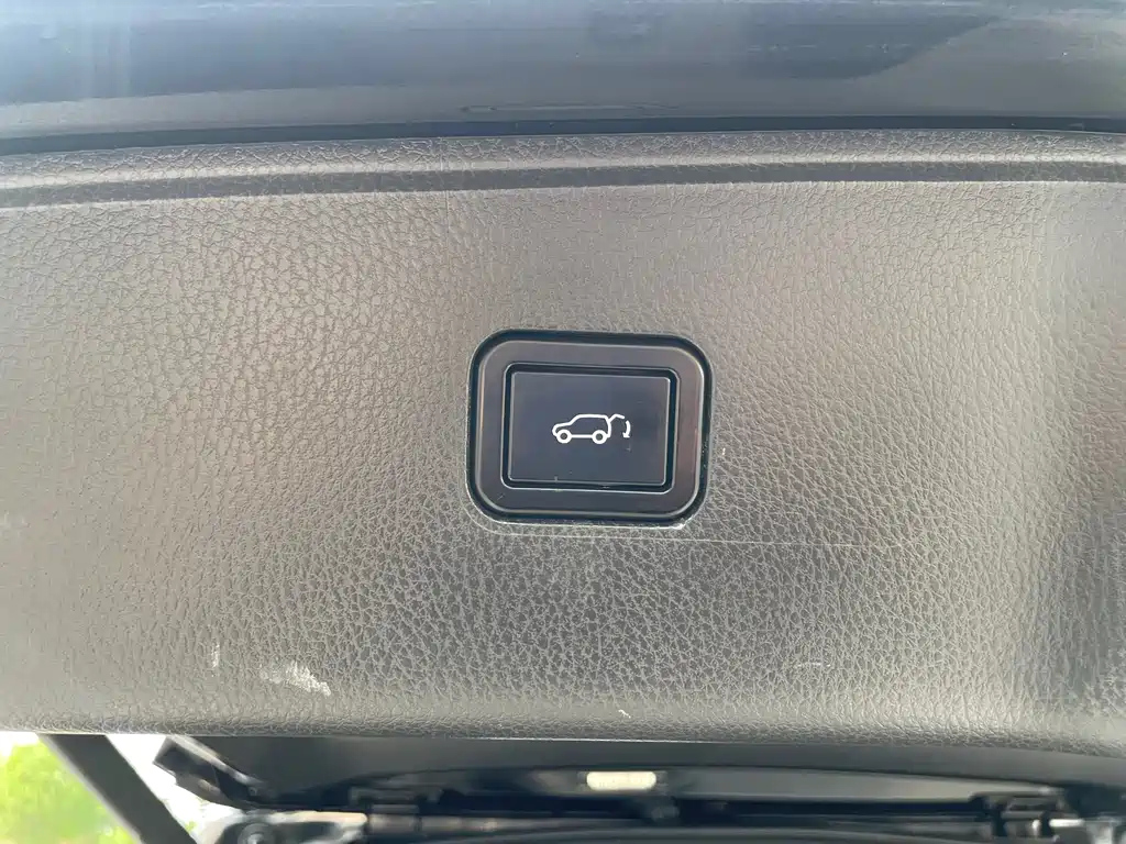 CHANGAN CS95 2019