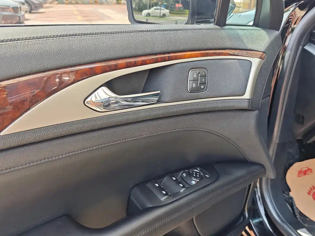 LINCOLN MKZ 2021