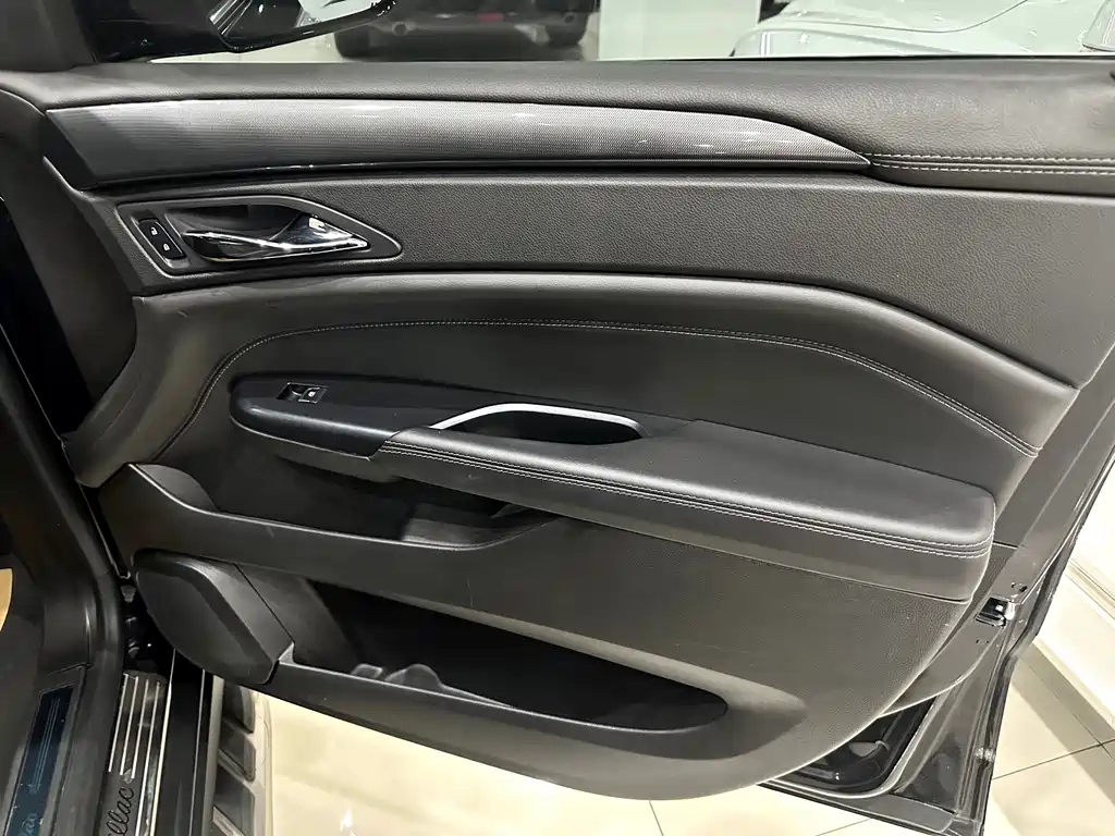 CADILLAC SRX 2015