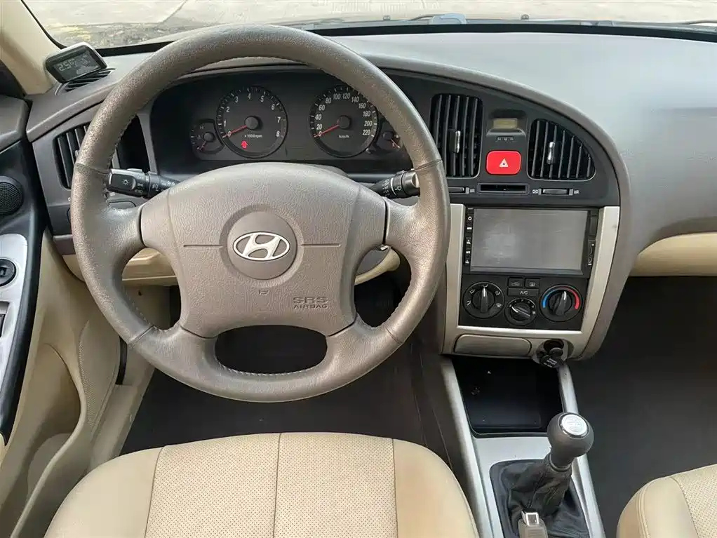 HYUNDAI ELANTRA 2009