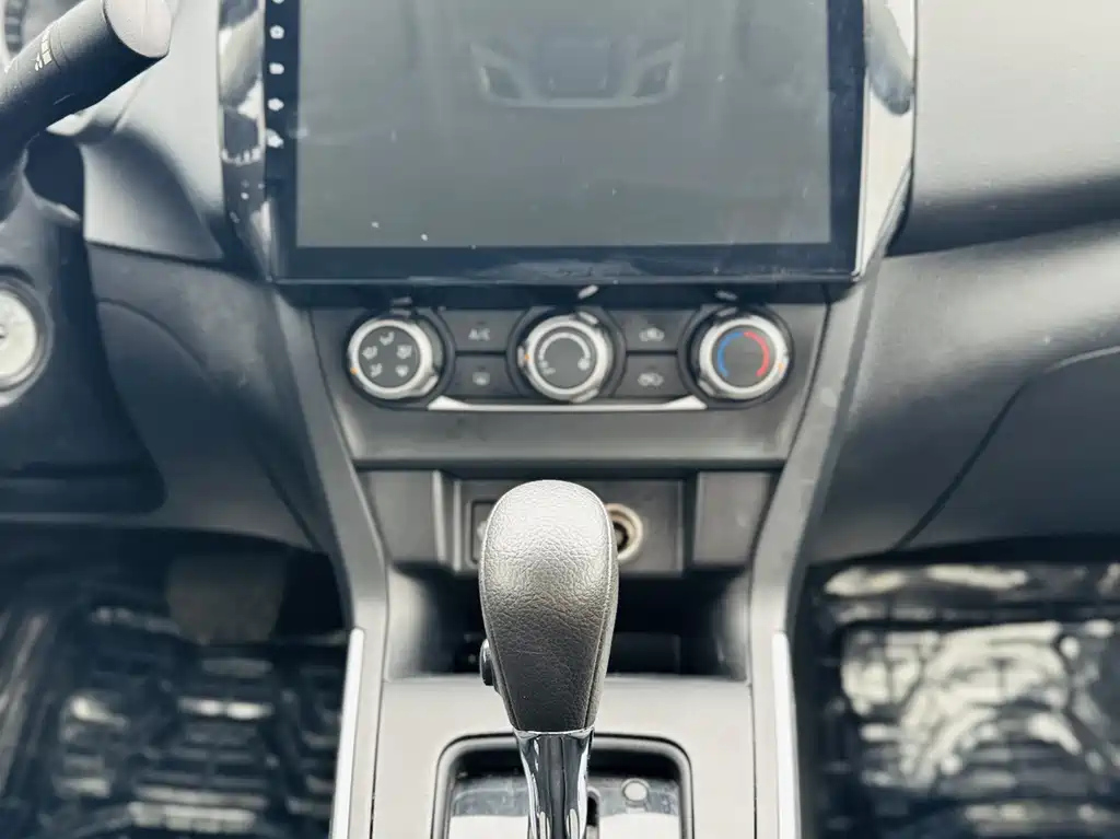 NISSAN SYLPHY 2021