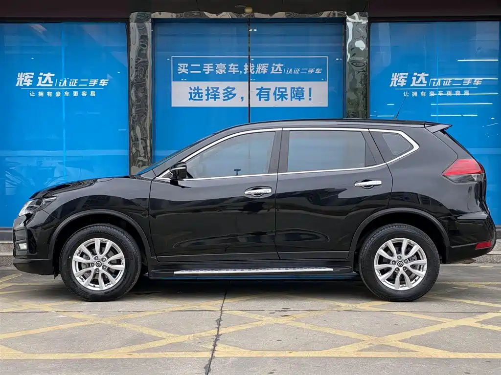 NISSAN X-TRAIL 2019