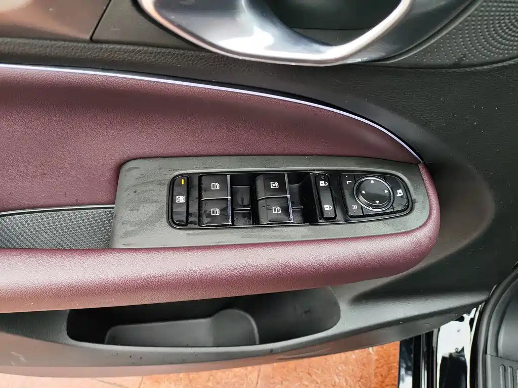 TRUMPCHI M6 2021