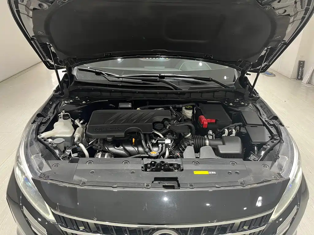 NISSAN TEANA 2023