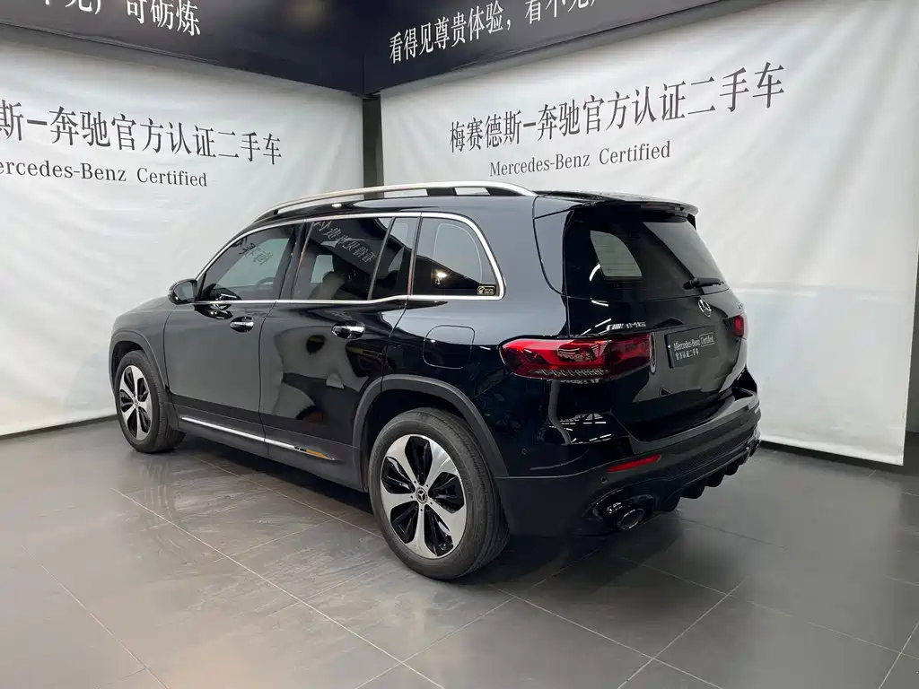 MERCEDES BENZ GLB 2023