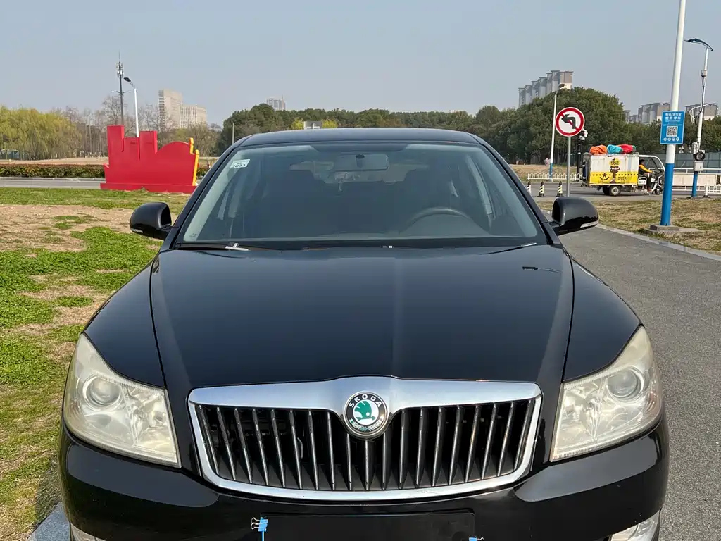 SKODA OCTAVIA 2013