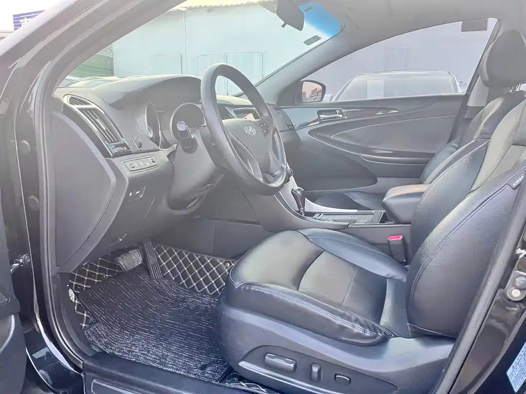 HYUNDAI SONATA 2016