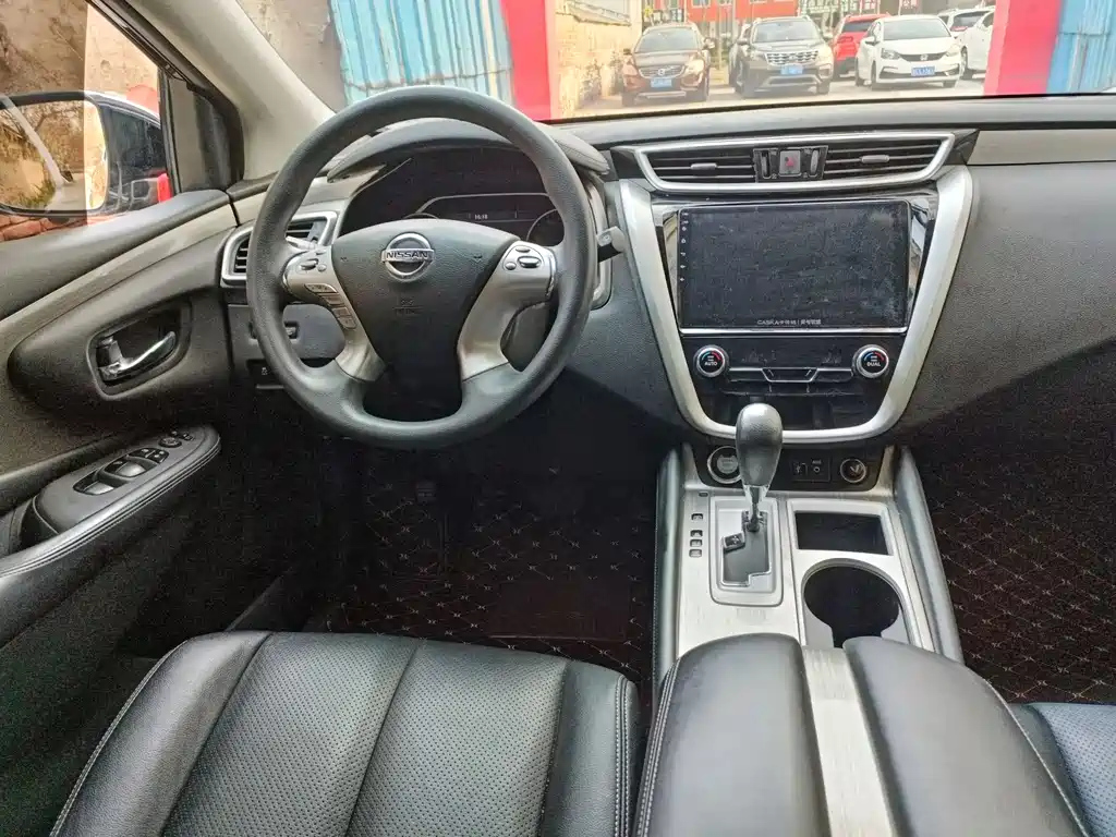 NISSAN MURANO 2020
