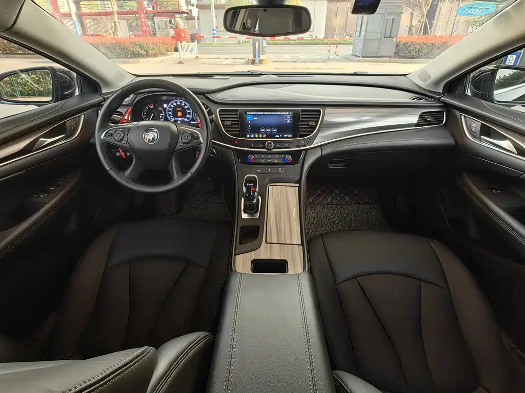 BUICK LACROSSE 2020