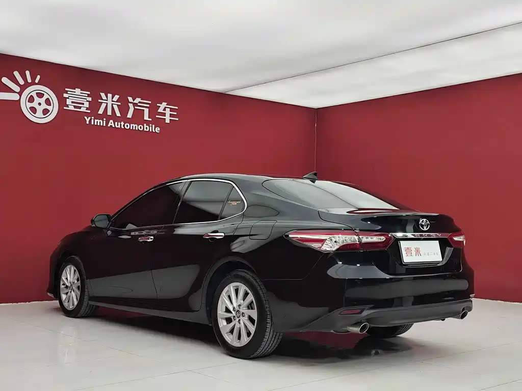 TOYOTA CAMRY 2022