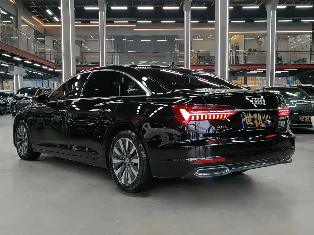 AUDI A6L 2021