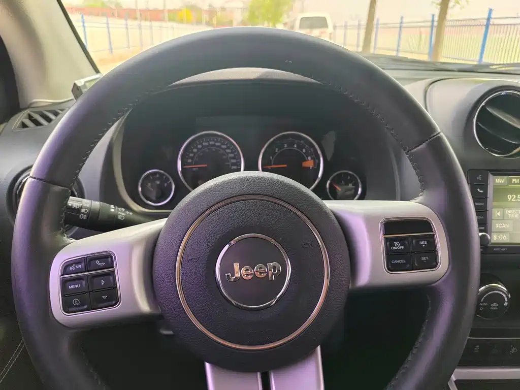 JEEP COMPASS IMPORT 2015