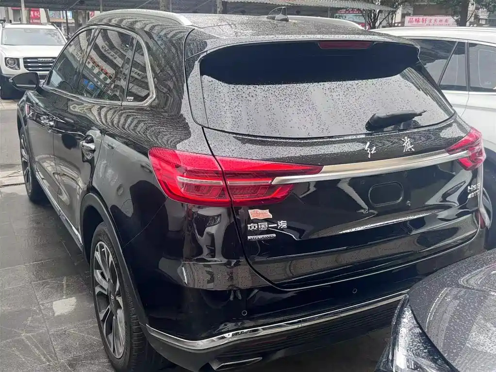 HONGQI HS5 2024