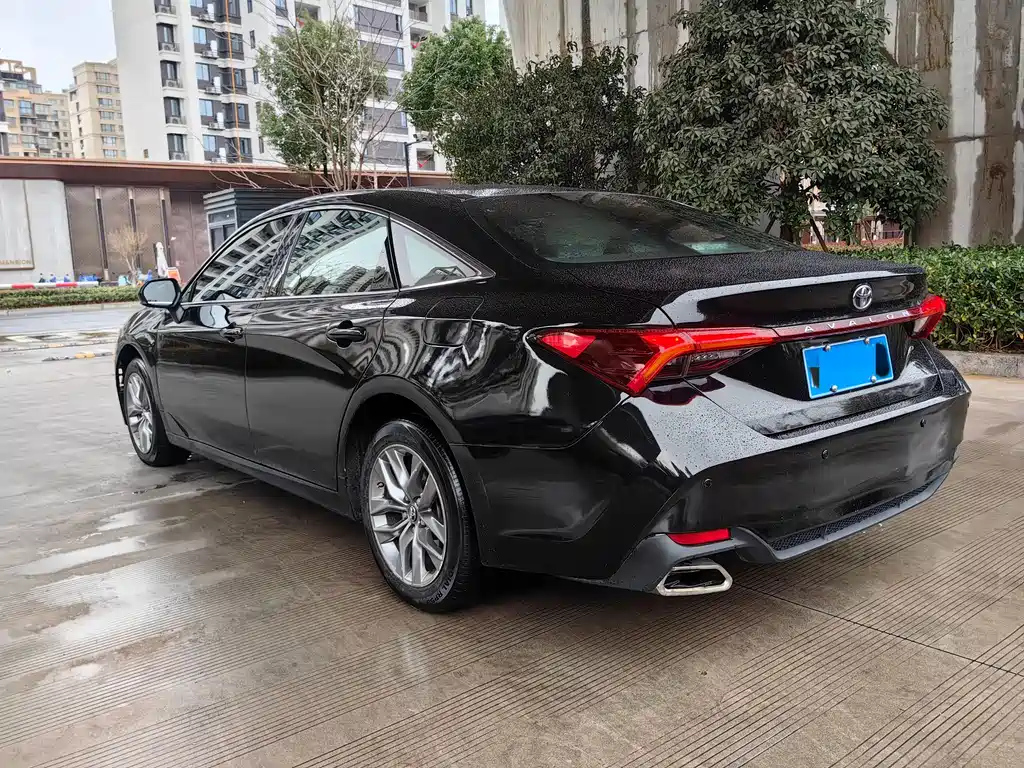 TOYOTA AVALON 2021