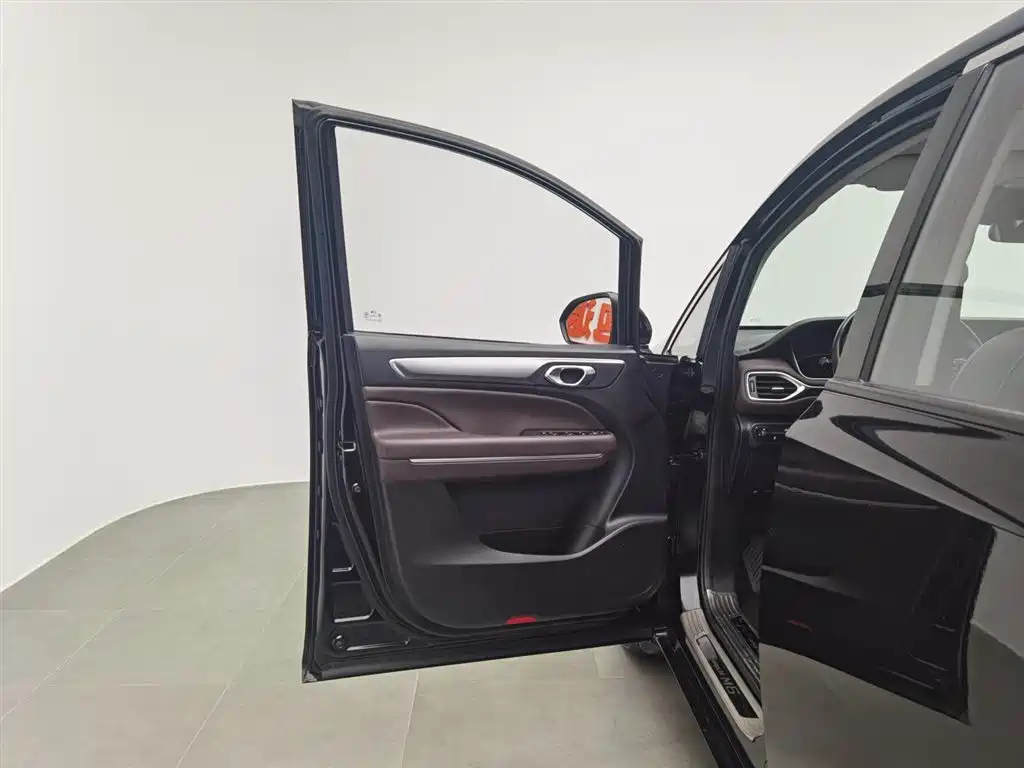 TRUMPCHI M6 2021