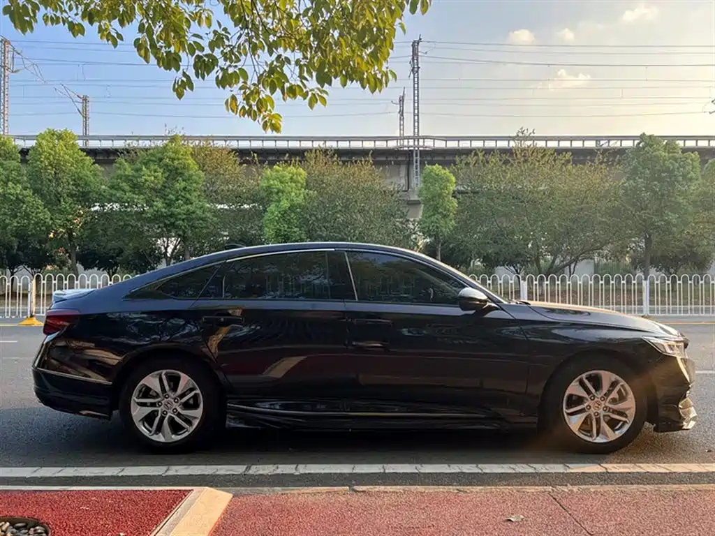HONDA ACCORD 2020