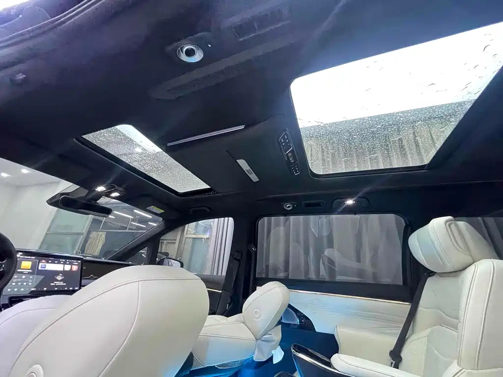 TRUMPCHI M8 2023