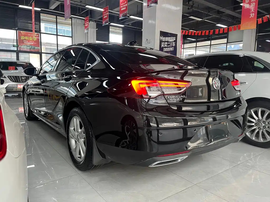BUICK REGAL 2020